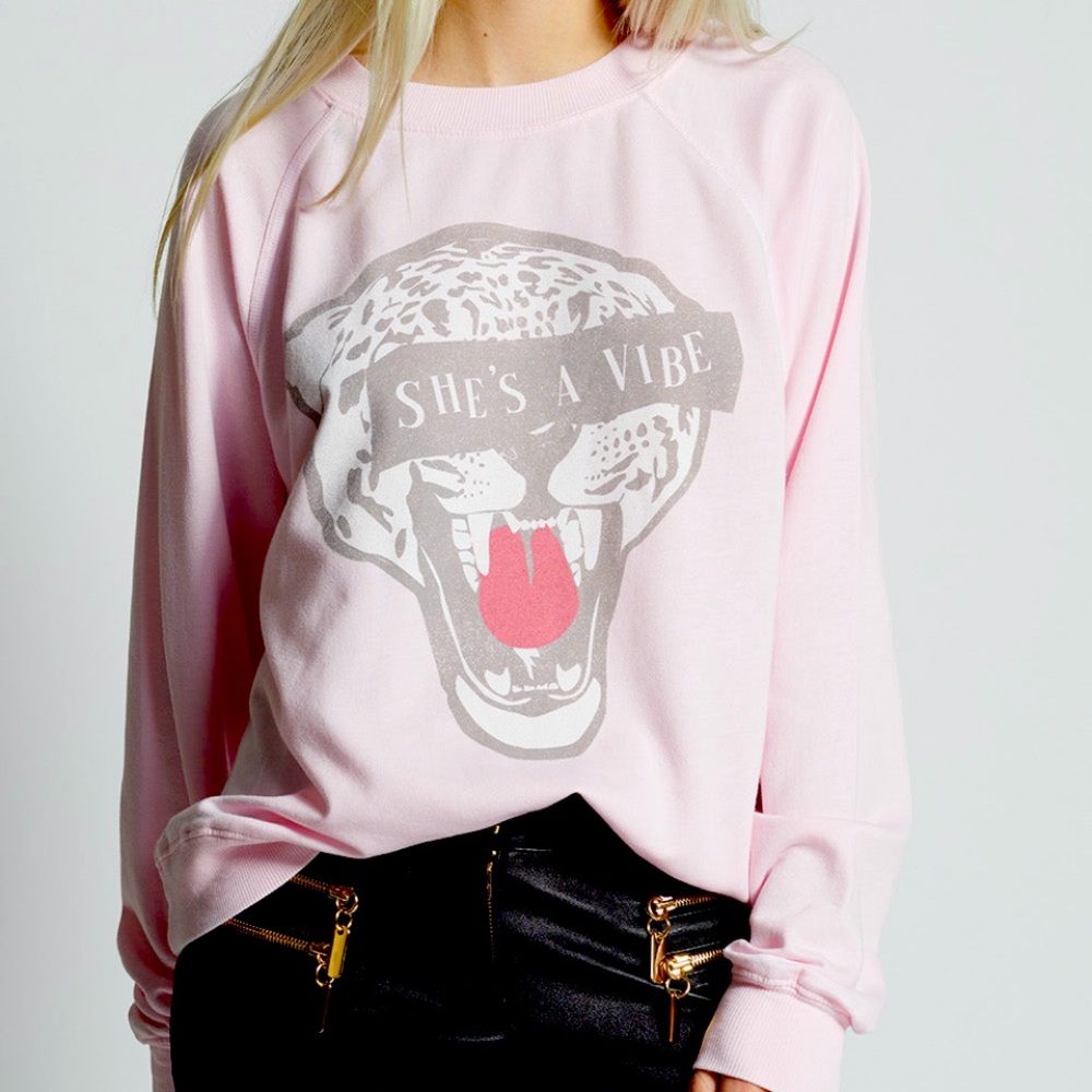 Recycled karma NWT light pink oversized sweatshirt “she’s a vibe”